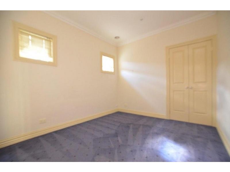 4/39 Stephenson Street, Spotswood VIC 3015