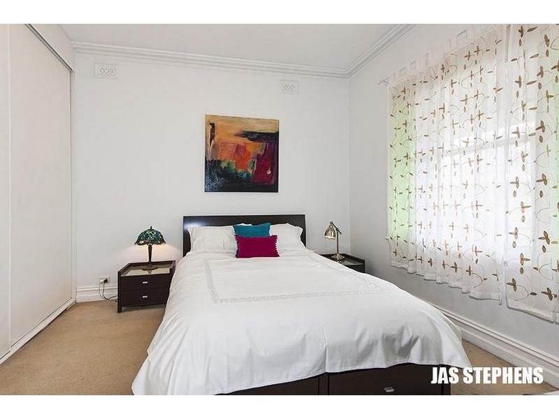 16 Buckingham Street, Footscray VIC 3011