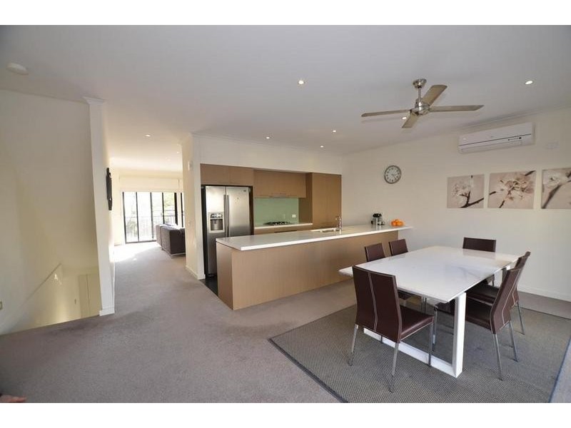 43 Warleigh Road, Footscray VIC 3011
