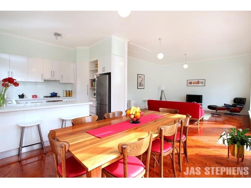 32 Tucker Street, West Footscray VIC 3012