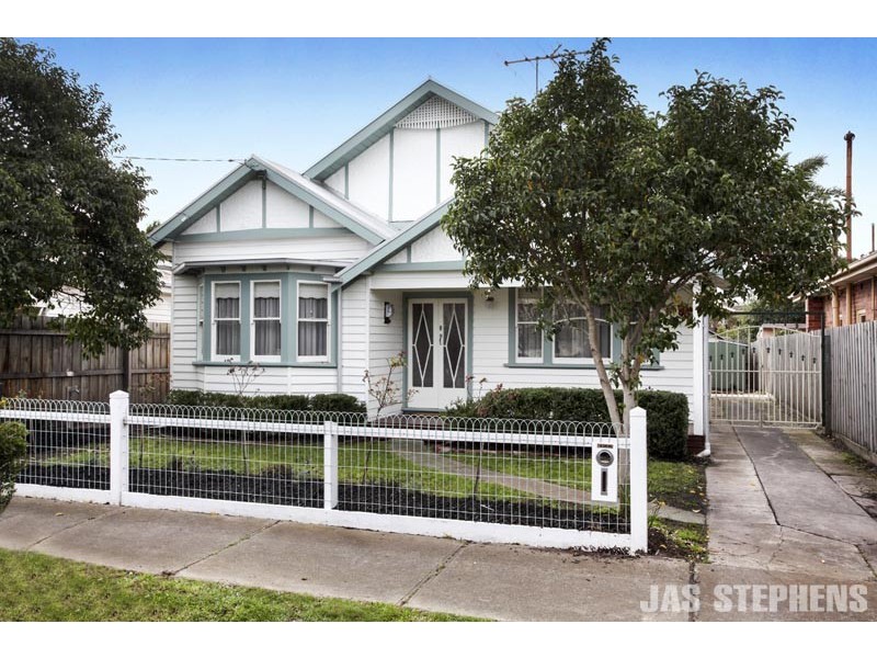 32 Tucker Street, West Footscray VIC 3012