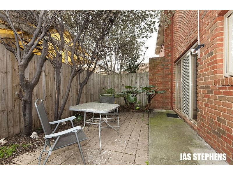 8 West Street, West Footscray VIC 3012
