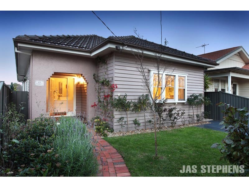 13 Palmerston Street, West Footscray VIC 3012