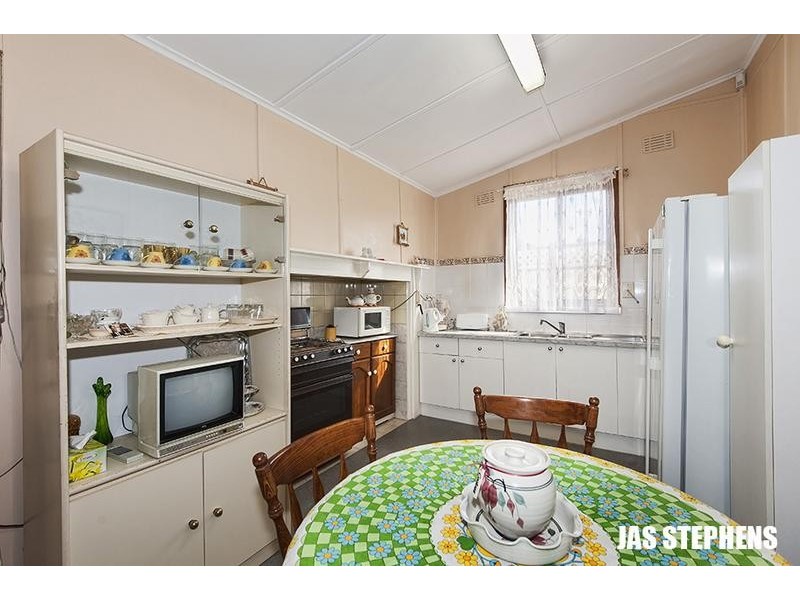 25 Milton Street, West Footscray VIC 3012