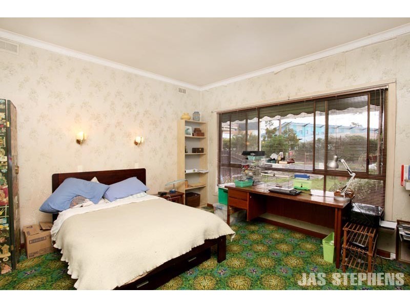 9 Mavis Street, Footscray VIC 3011