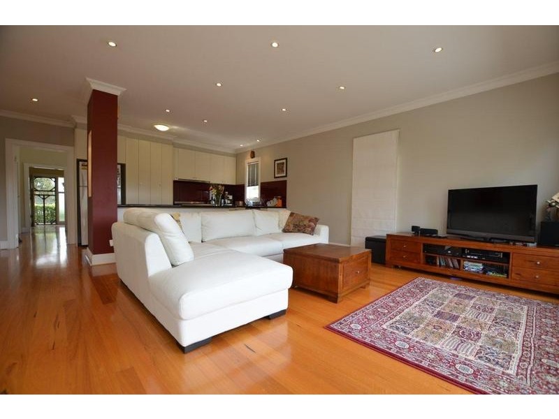 27 Wales Street, Kingsville VIC 3012