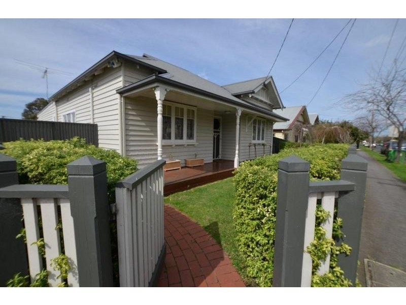 27 Wales Street, Kingsville VIC 3012