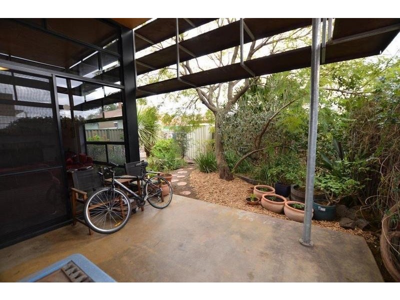 198 Somerville Road, Kingsville VIC 3012