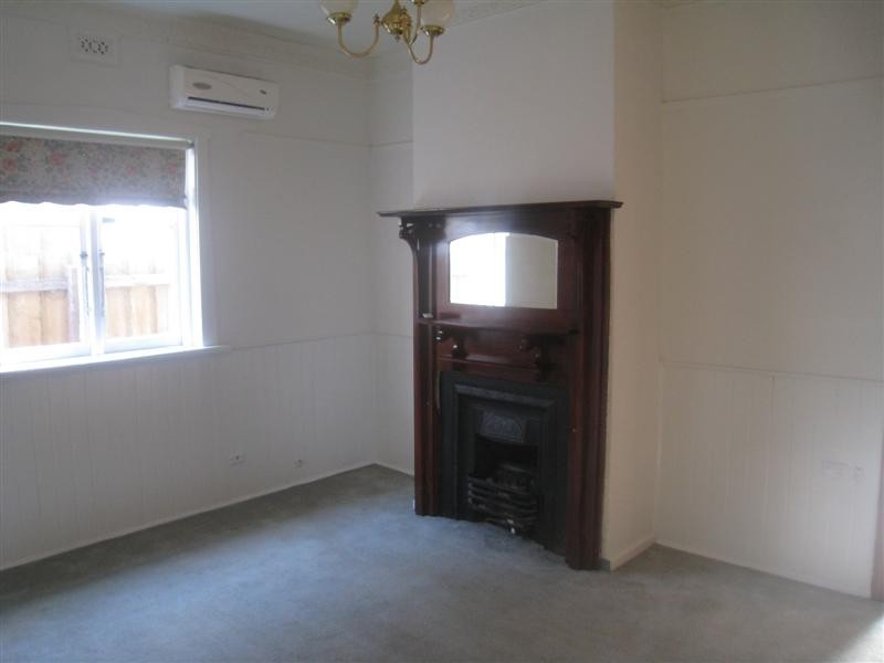 63 Empress Avenue, Kingsville VIC 3012