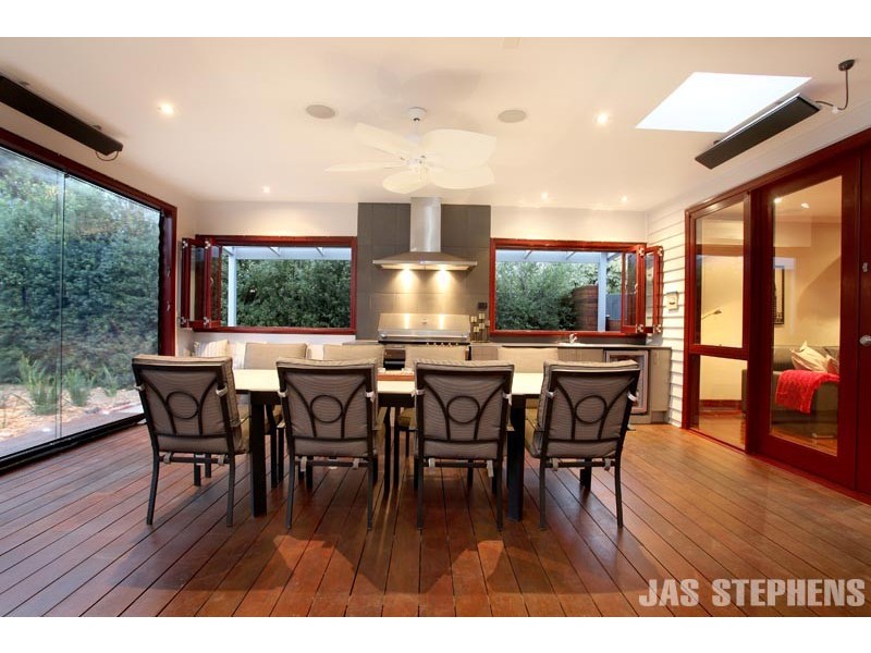 4 Webster Street, Seddon VIC 3011