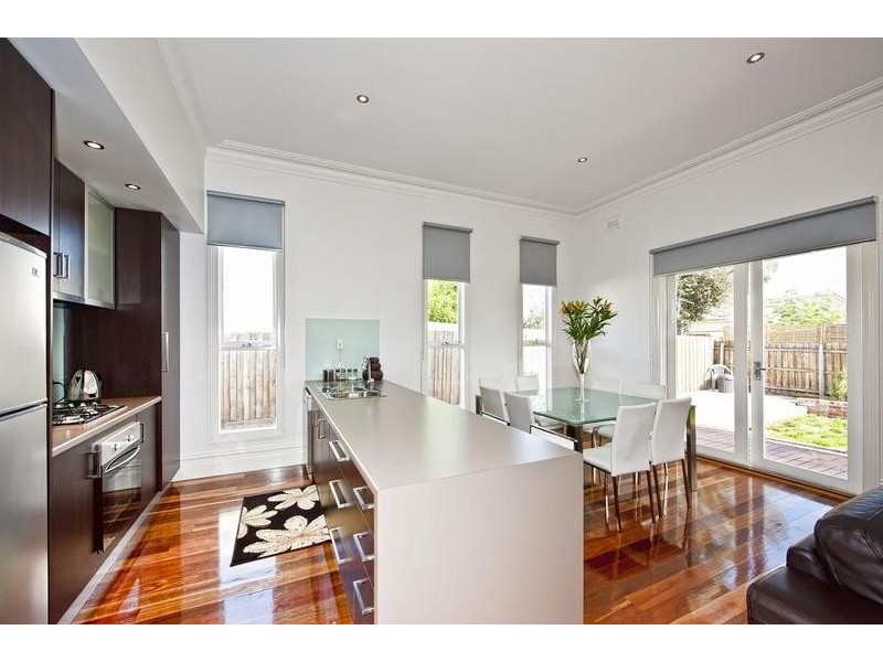 8 Barton Street, West Footscray VIC 3012