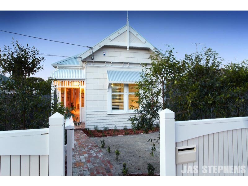 1/166 Mitchell Street, Maidstone VIC 3012