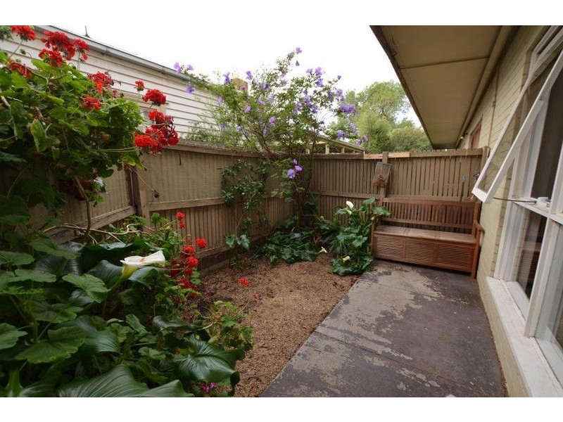 4/29 Schutt Street, Newport VIC 3015