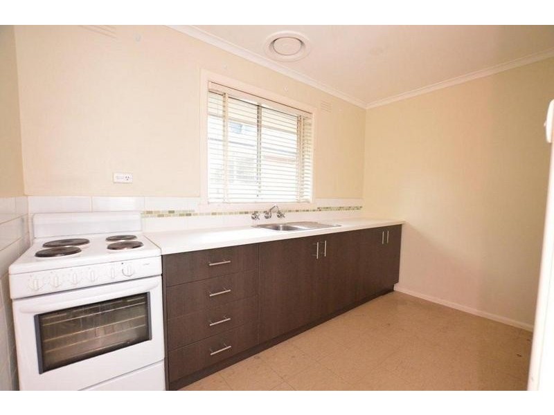 1/68 Pentland Parade, Seddon VIC 3011
