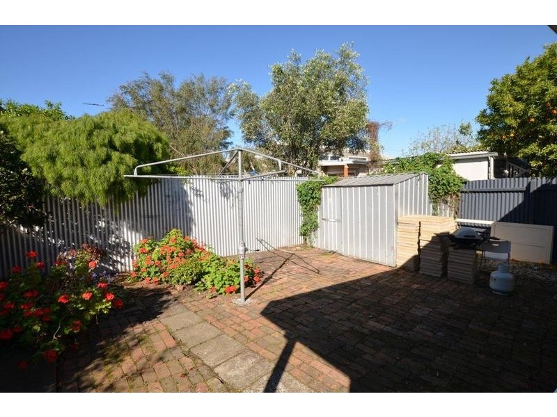 73 Pilgrim Street, Seddon VIC 3011