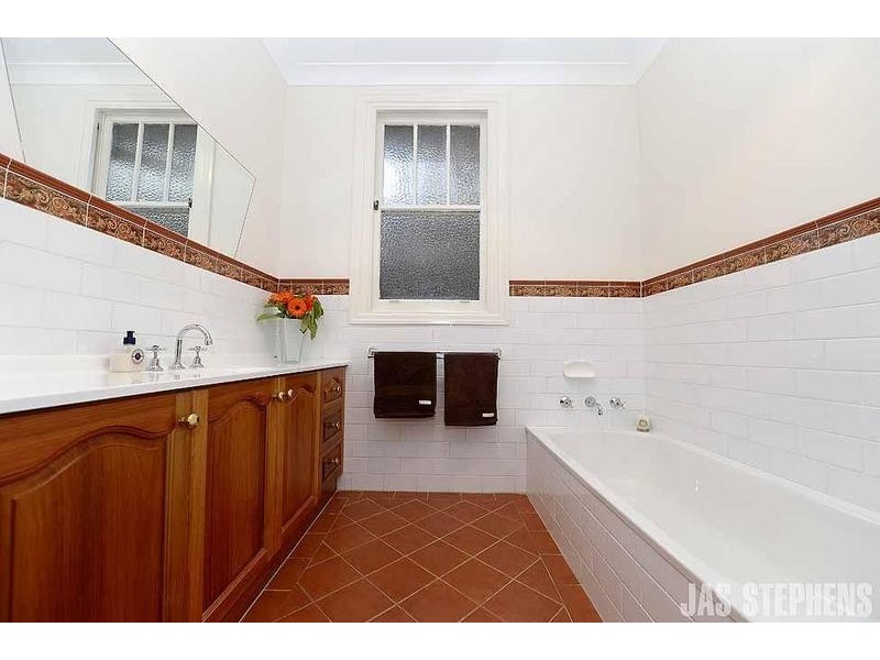 211 Somerville Road, Yarraville VIC 3013