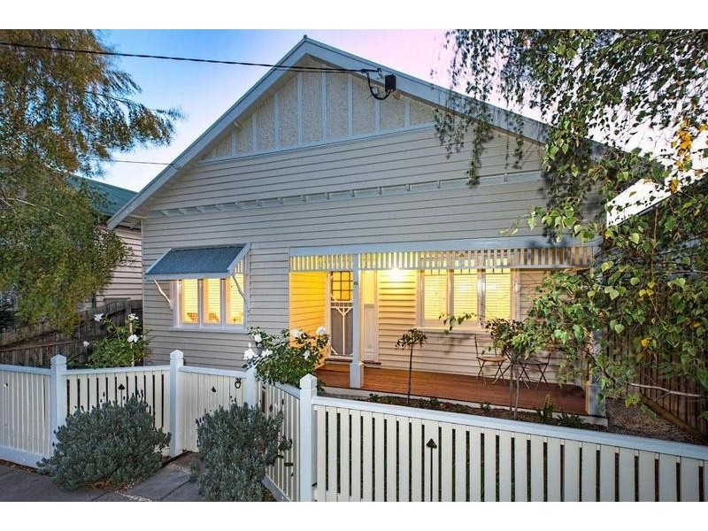 62 Queensville Street, Kingsville VIC 3012