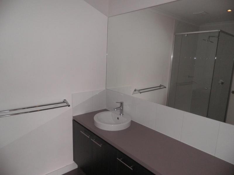 31 Warleigh Road, Footscray VIC 3011