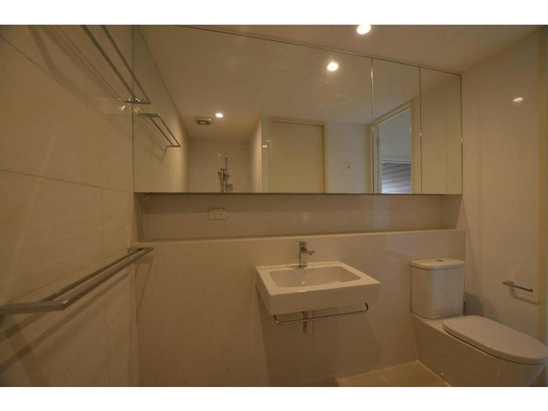 2/5 Stewart Street, Yarraville VIC 3013