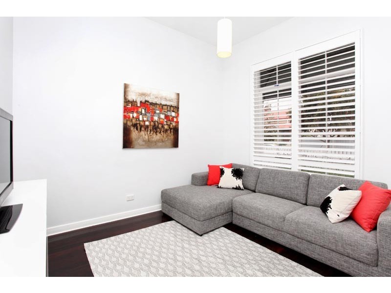 33 Ovens Street, Yarraville VIC 3013