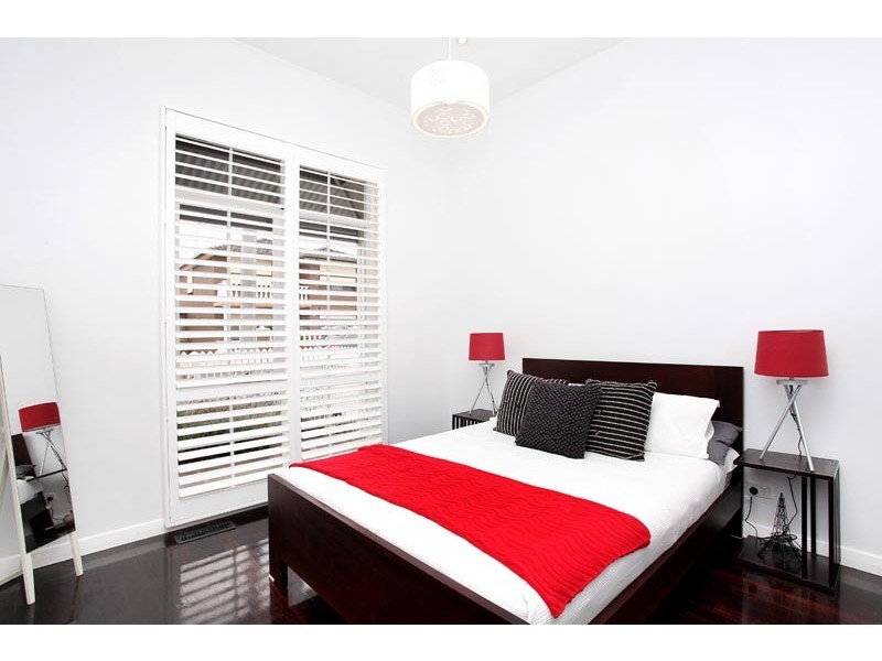 33 Ovens Street, Yarraville VIC 3013