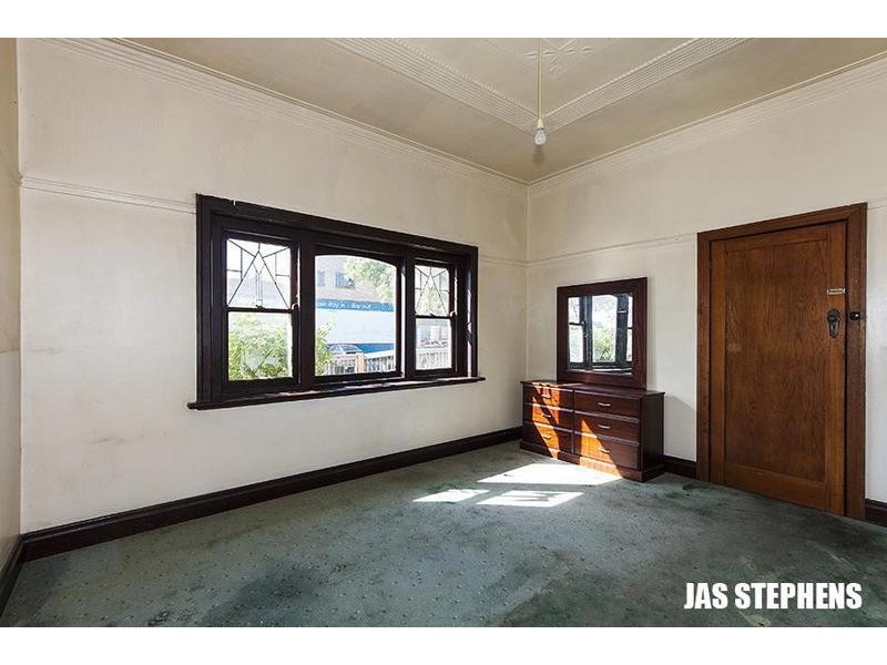 2 Warleigh Road, West Footscray VIC 3012