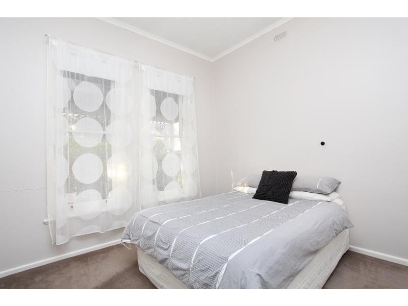 215 Buckley Street, Seddon VIC 3011