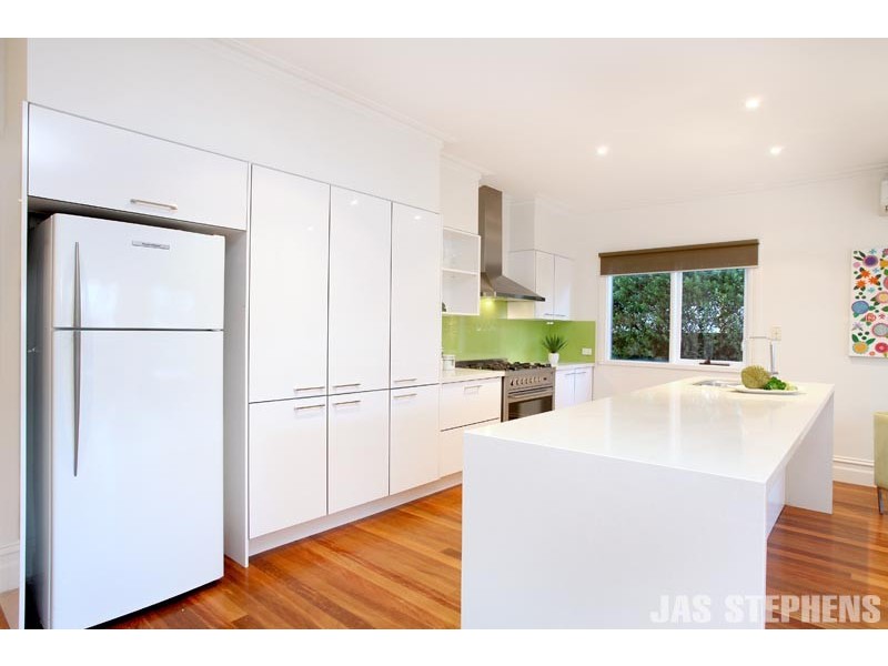 14 Hood Street, Yarraville VIC 3013