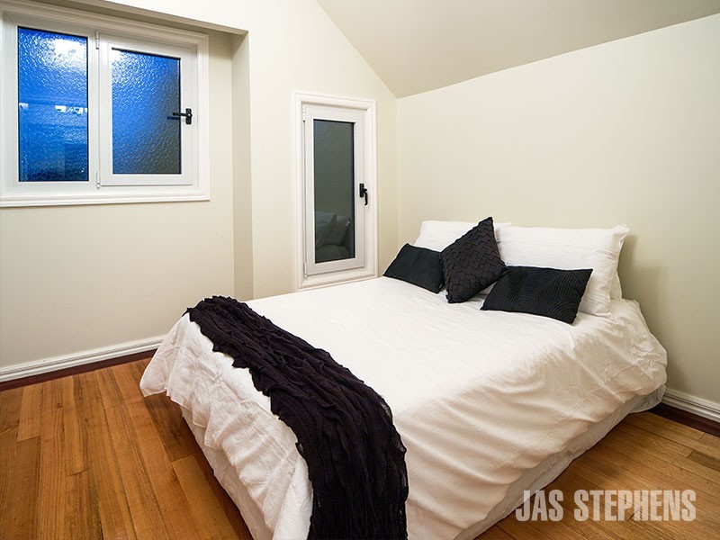 13 Canterbury Street, Yarraville VIC 3013