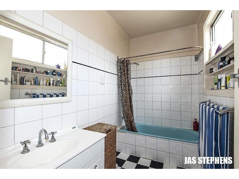 33 Wingfield Street, Footscray VIC 3011