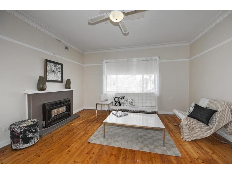 52 Dunkeld Avenue, Sunshine North VIC 3020