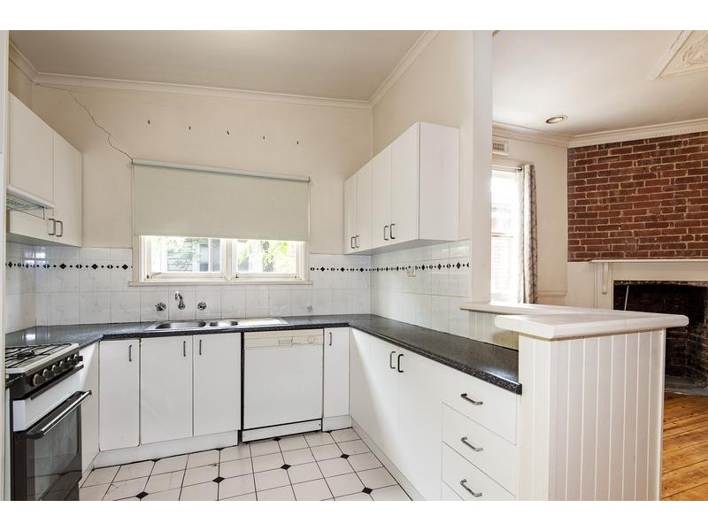 1a Albion Street, Kingsville VIC 3012