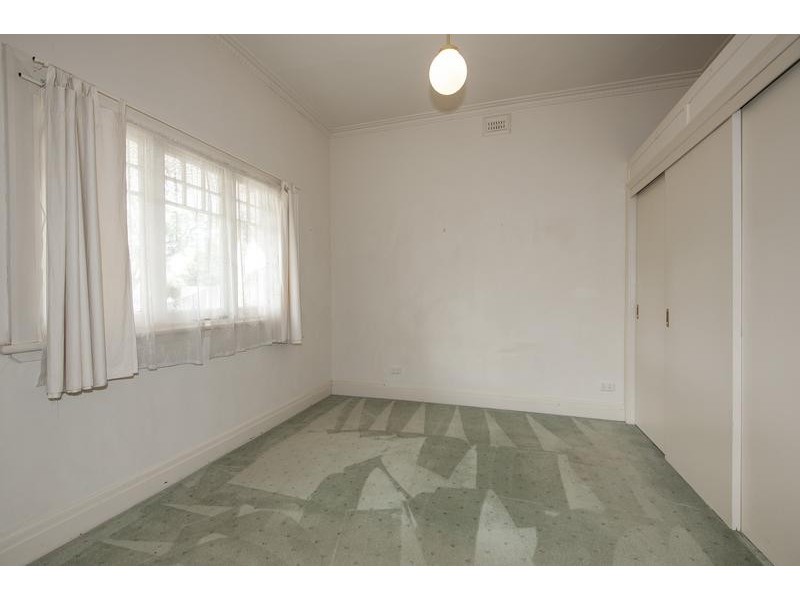 1a Albion Street, Kingsville VIC 3012