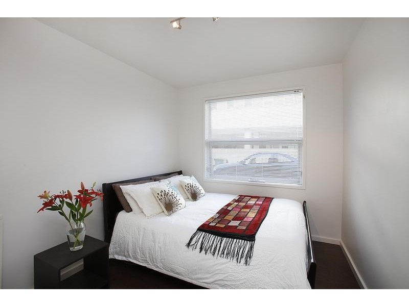 4/114 Commercial Road, Footscray VIC 3011