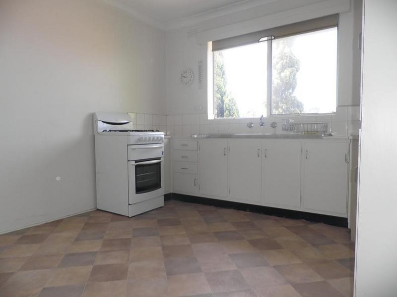 8/15 Tongue Street, Yarraville VIC 3013