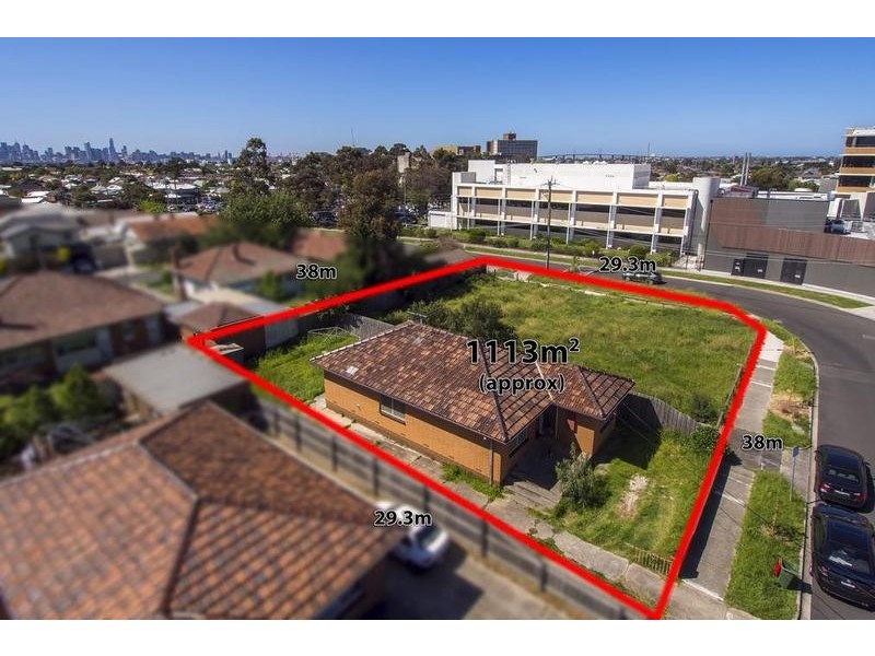 15 Mavis Street, Footscray VIC 3011