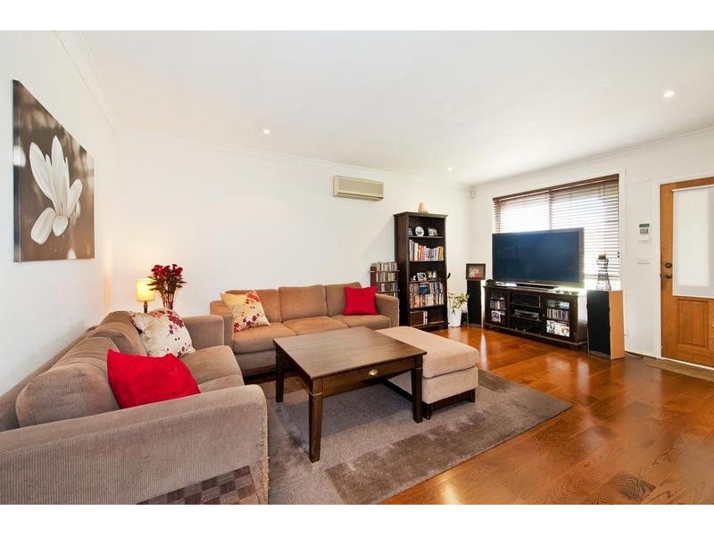 8/7-9 Govan Street, Footscray VIC 3011