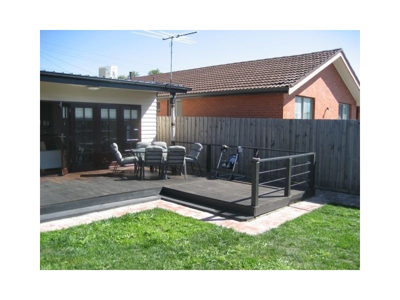 12 Maddock Street, Footscray VIC 3011