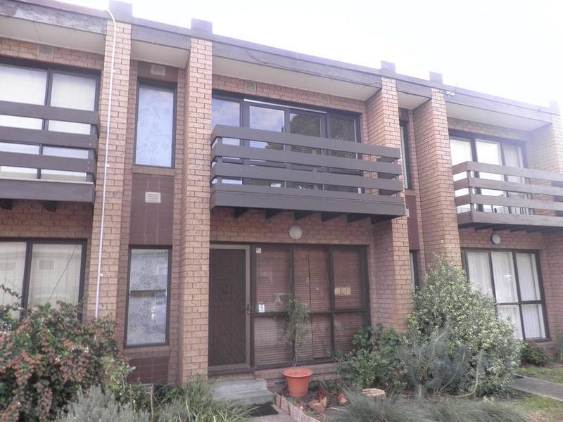 2/8 Tongue Street, Yarraville VIC 3013