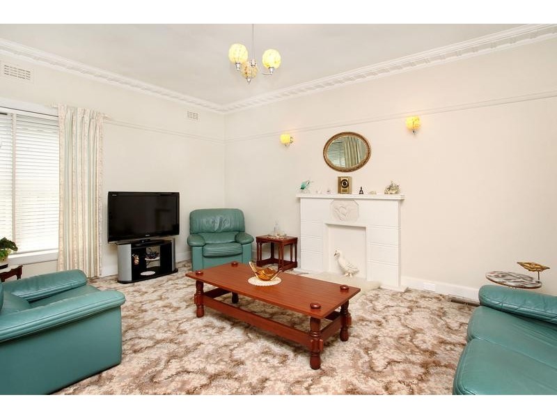 35 Eirene Street, Yarraville VIC 3013