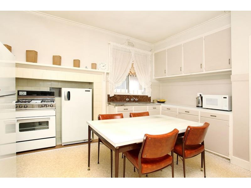 35 Eirene Street, Yarraville VIC 3013