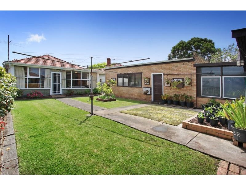 35 Eirene Street, Yarraville VIC 3013