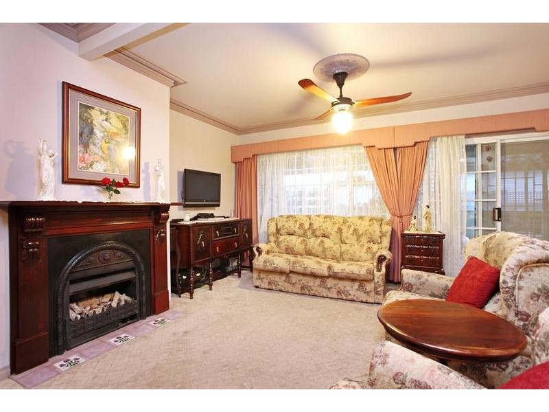 31 Essex Street, Footscray VIC 3011