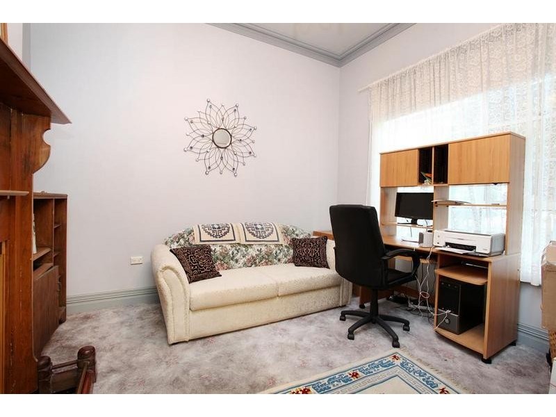 31 Essex Street, Footscray VIC 3011