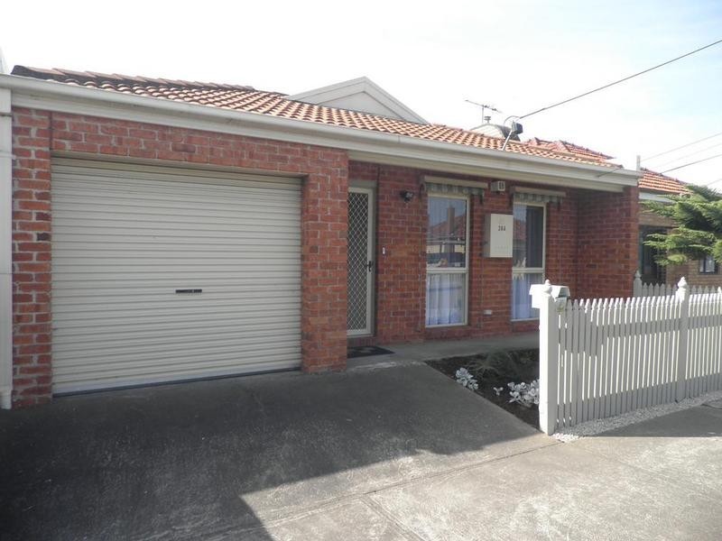 38a Howard Street, Maidstone VIC 3012