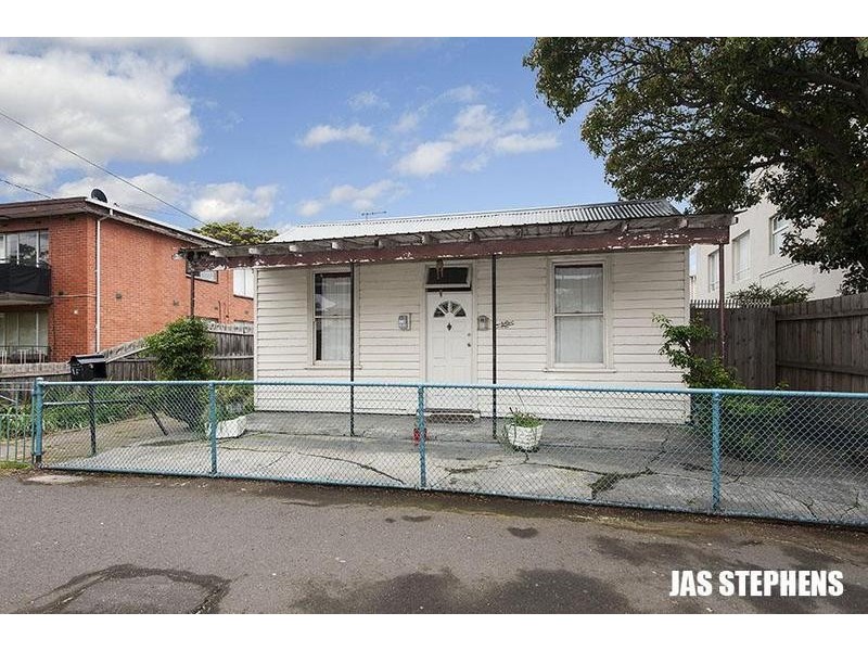 12 Schild Street, Yarraville VIC 3013