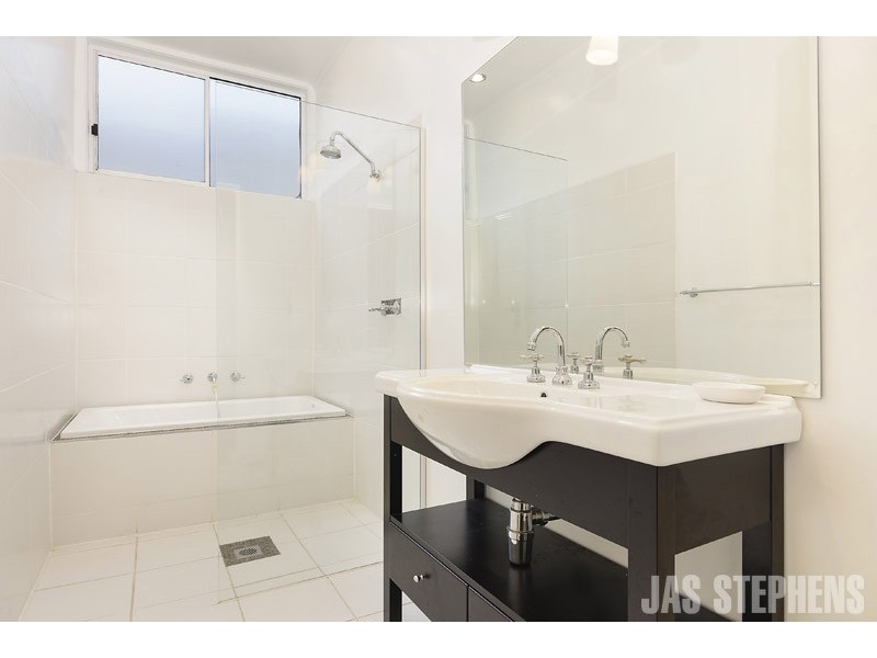 4 Carmichael Street, West Footscray VIC 3012