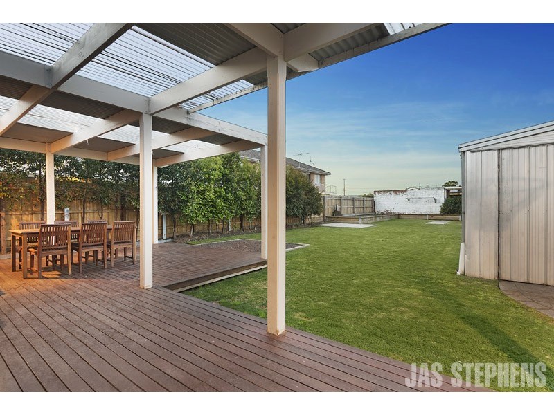4 Carmichael Street, West Footscray VIC 3012
