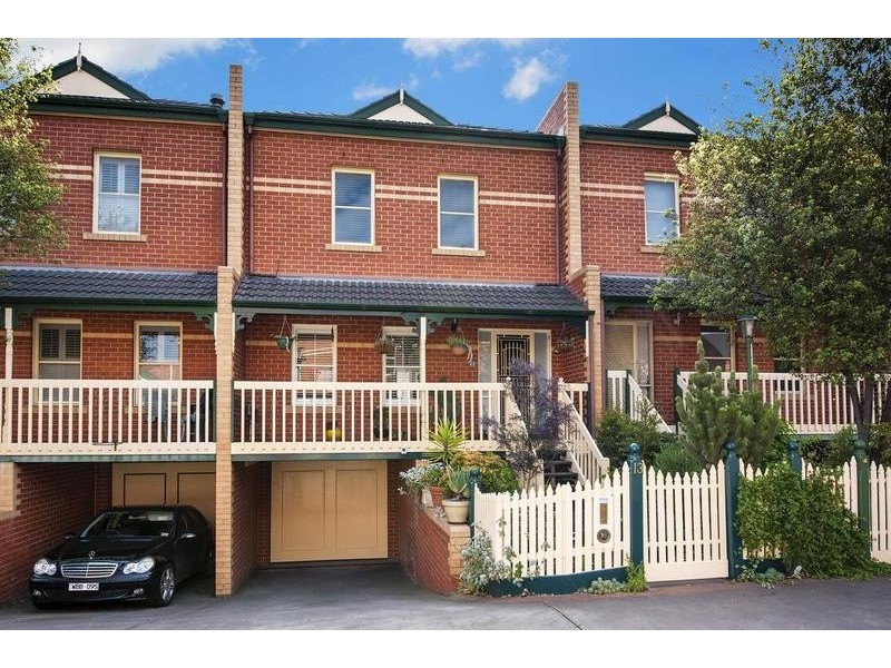 13/296 Somerville Road, Kingsville VIC 3012