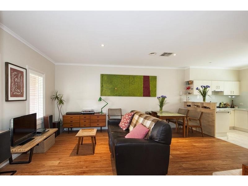 13/296 Somerville Road, Kingsville VIC 3012